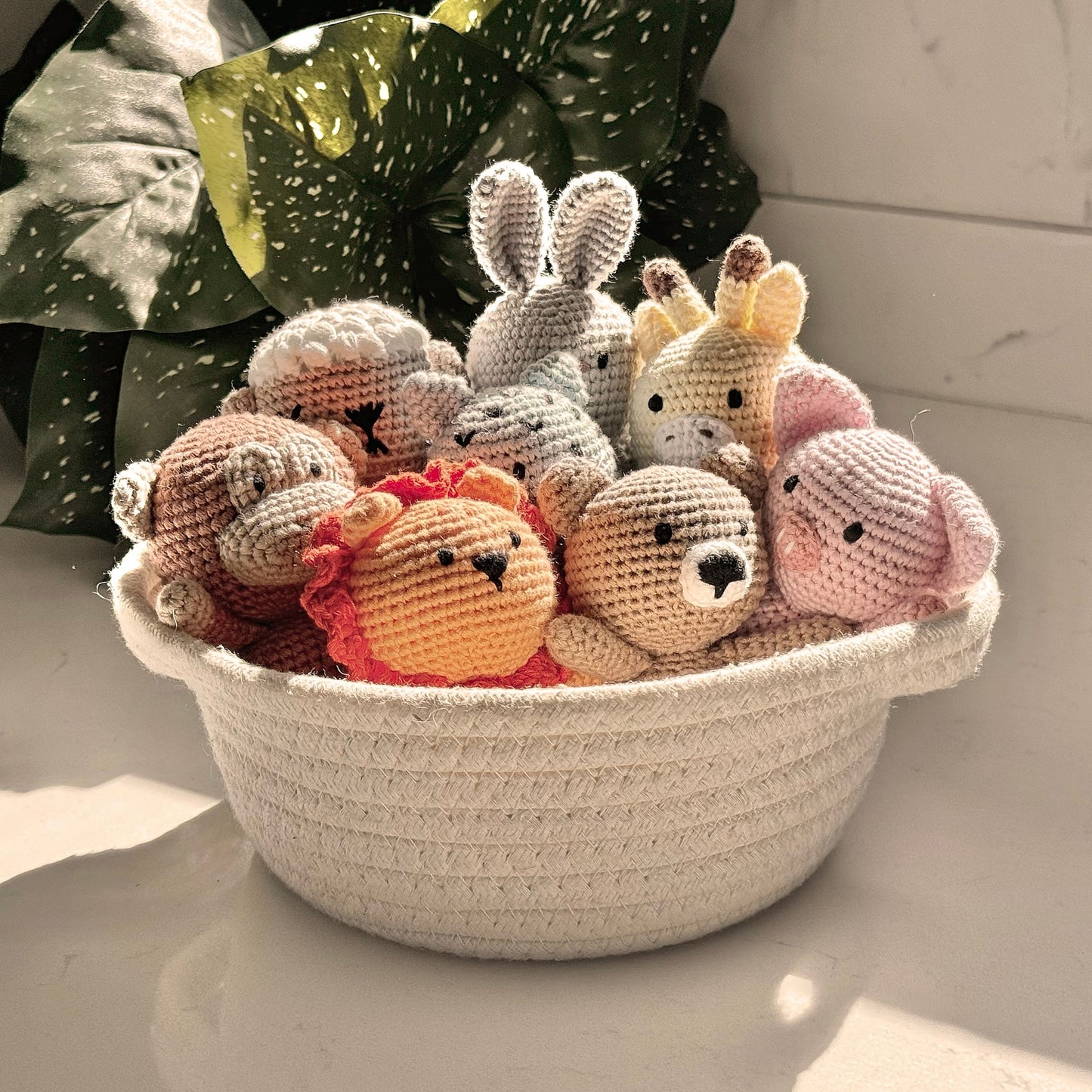 The Whole Bitsy Zoo - Collection of 14 *Includes Baskets