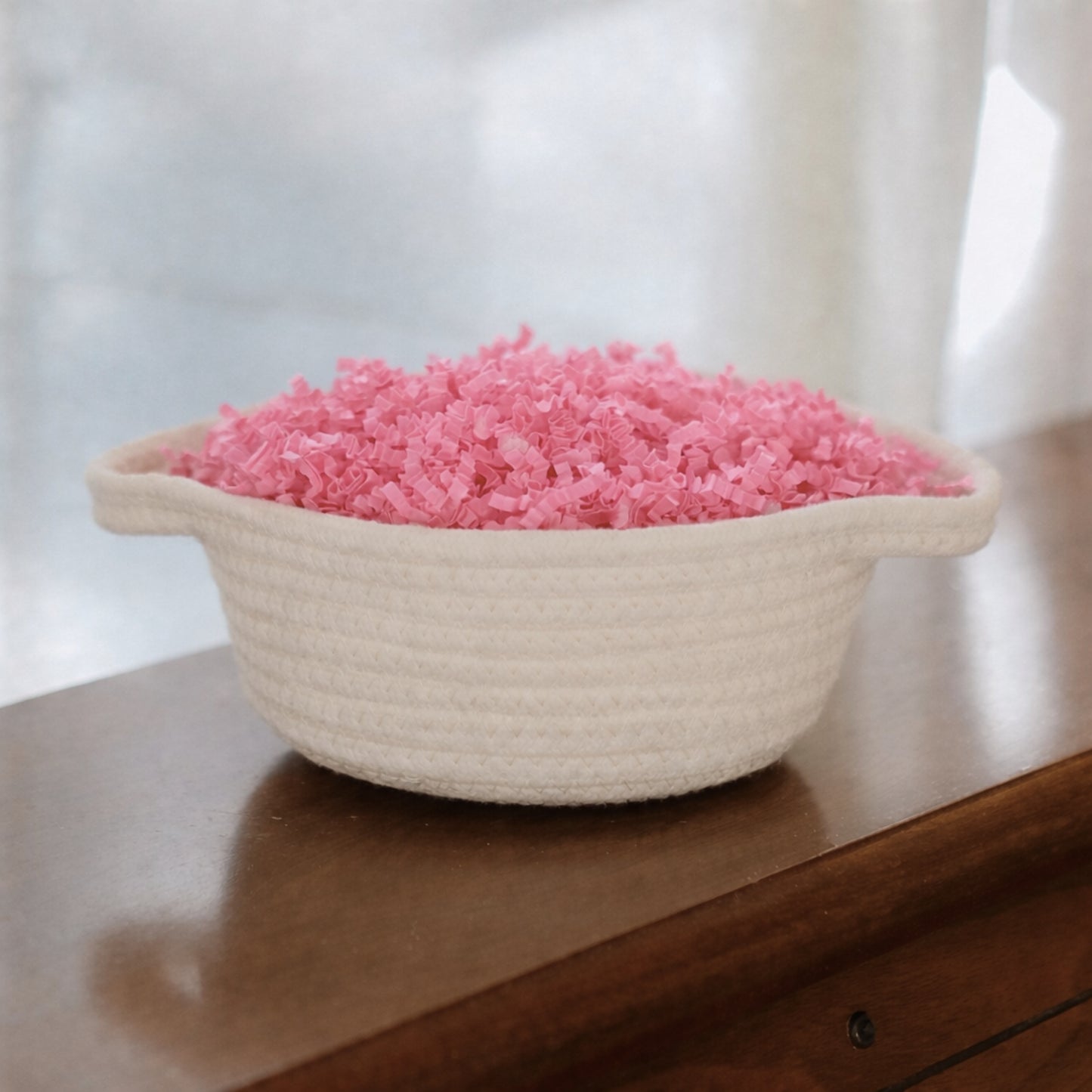 Bitsy Basket with Color Fluff