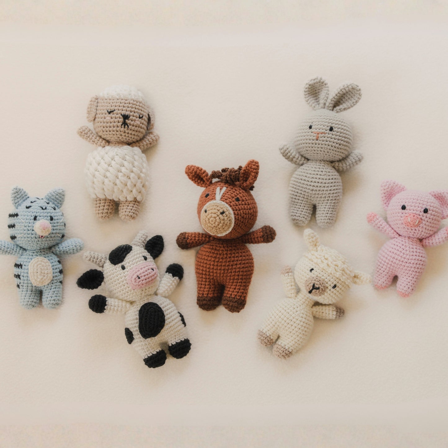 The Bitsy Barn - Collection of 7
